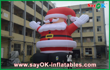 Inflatable হলিডে সজ্জা 8m উচ্চতা লাল বিগ ক্রিসমাস অক্সফোর্ড কাপড় দিয়ে স্যান্টাক্লজ