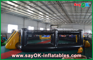 ফুটবল ইনফ্ল্যাটেবল গেম পিভিসি সিল ইনফ্ল্যাটেবল সকার ফিল্ড বাচ্চাদের ইনডোর / আউটডোর খেলার মাঠের সরঞ্জাম