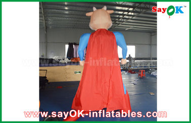 নীল / লাল Inflatable সুপারম্যান গা স্বনির্ধারিত পশু অক্ষর Inflatable মডেল