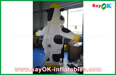 নিজস্ব সাদা হলুদ Inflatable মডেল গরু / বিয়ার বিনোদন পার্ক জন্য আকৃতির
