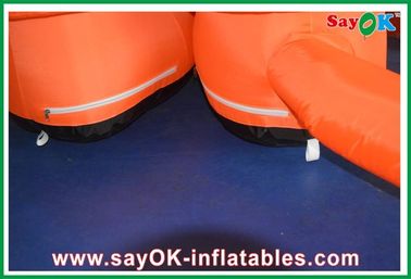 ব্লো আপ কার্টুন অক্ষর কমলা সাদা inflatable কার্টুন অক্ষর অক্সফোর্ড কাপড় লোগো সহ