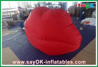 আউটডোর জন্য লাল স্বতন্ত্র Inflatable আলোর লিপ নাইলন কাপড় সিই বায়ু ব্লোয়ার