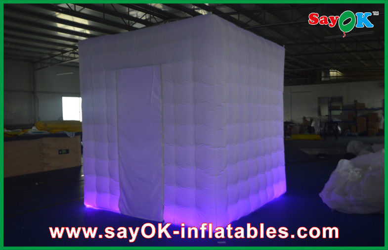 Inflatable পার্টি সজ্জা 2 দরজা বিবাহের ইনফ্ল্যাটেবল বিজ্ঞাপন পণ্য LED আলো সঙ্গে ফোল্ডেবল ফটো বুথ