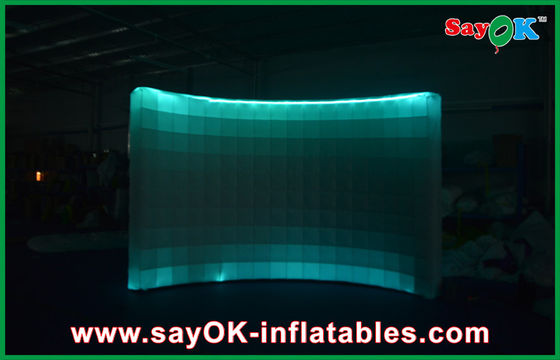 বিজ্ঞাপনের বুথ প্রদর্শন করে শপিং মলের ইনডোর ফটোবুথ ইনফ্ল্যাটেবল এয়ার ওয়াল সুবিধার ইনস্টলেশন