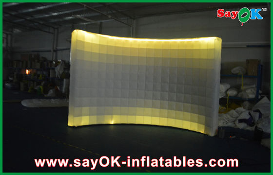 বিজ্ঞাপনের বুথ প্রদর্শন করে শপিং মলের ইনডোর ফটোবুথ ইনফ্ল্যাটেবল এয়ার ওয়াল সুবিধার ইনস্টলেশন