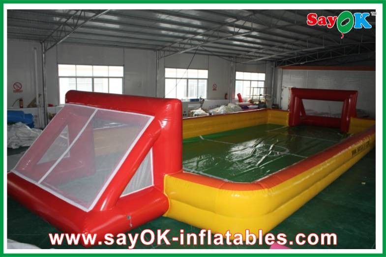 আউটডোর কাস্টম 12 এক্স 2 এক্স 6m Inflatable সকার মাঠ / এয়ার পাম্প সঙ্গে ফুটবল পিচ
